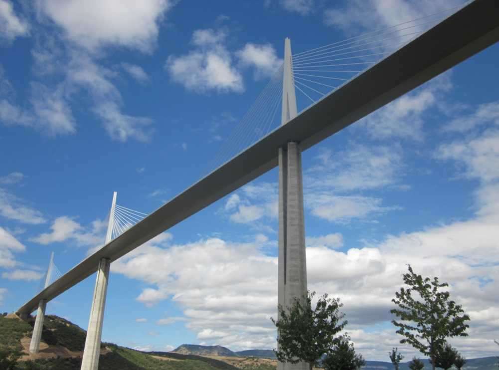 Vue du viaduc de Millau